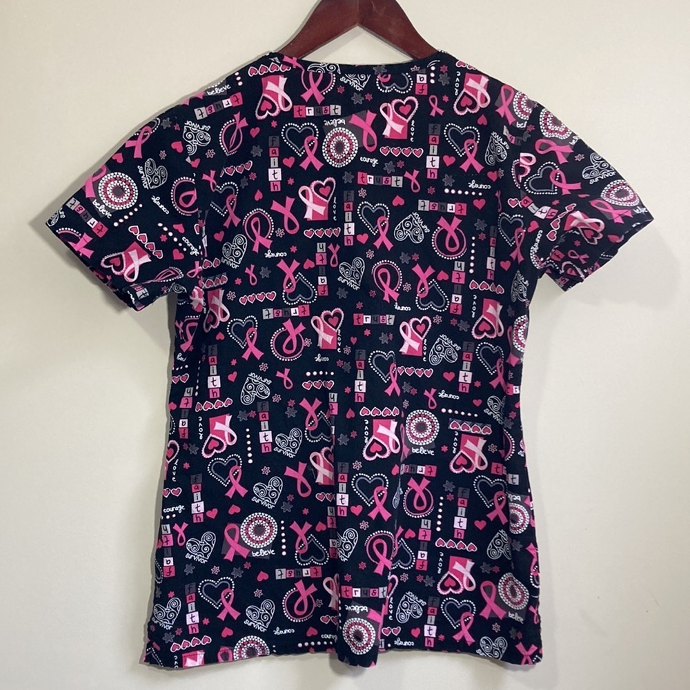 Peaches Uniforms Women’s Scrub Top Size Small - Picture 3 of 6